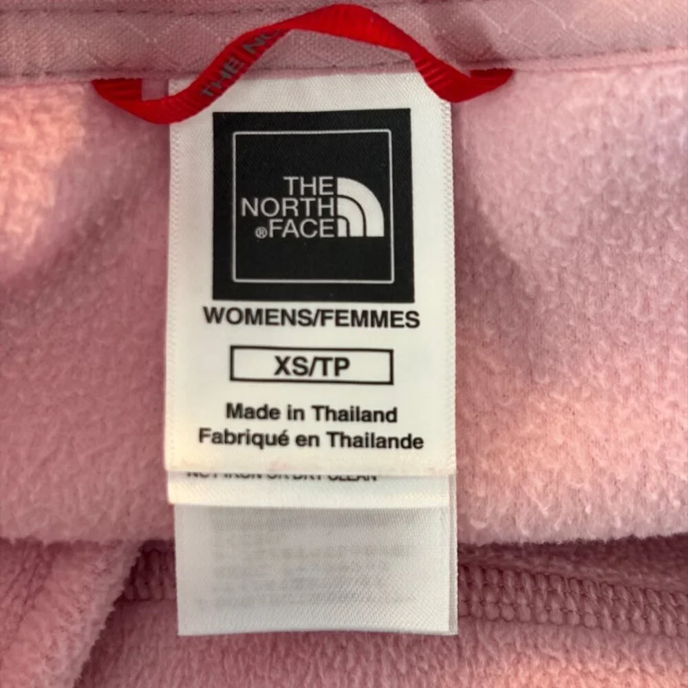 The North Face Quarter-Zip Fleece Pullover – Women’s XS - Picture 3 of 4